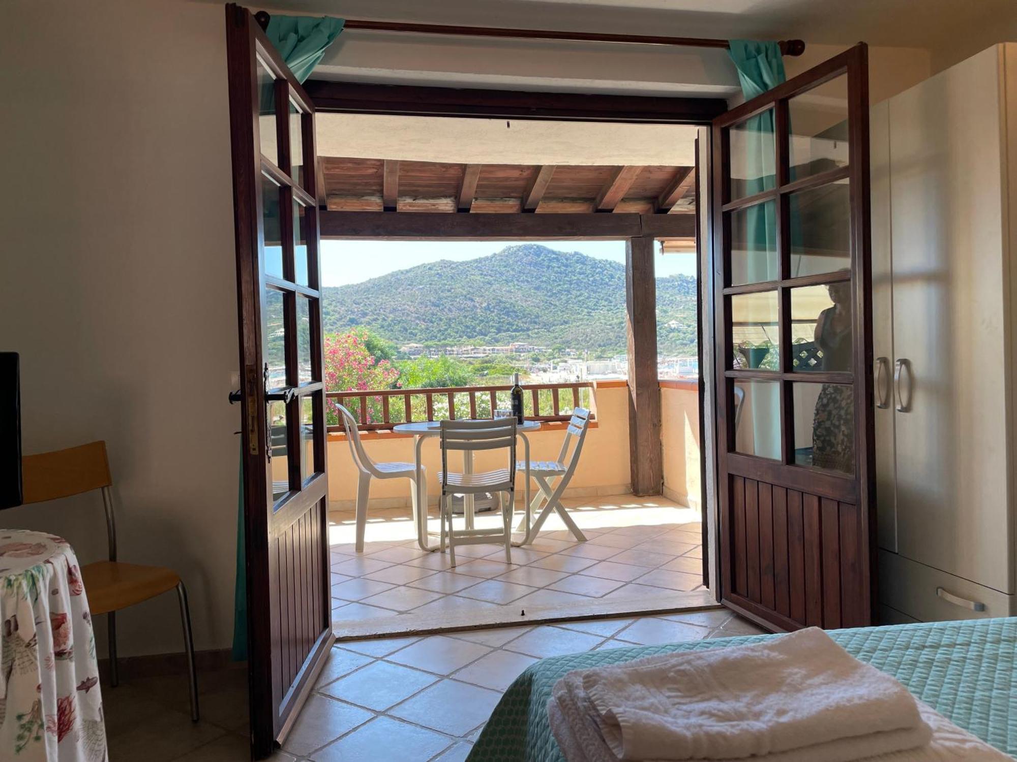 Sardegna Beach Cala Reale Marinella  Room photo