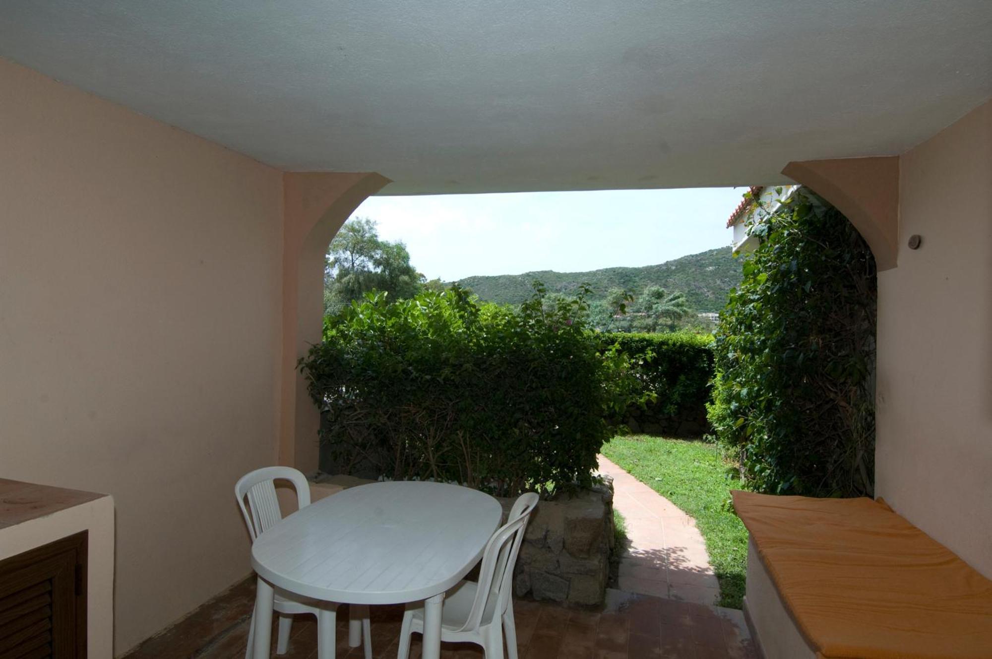 Sardegna Beach Cala Reale Marinella  Exterior photo
