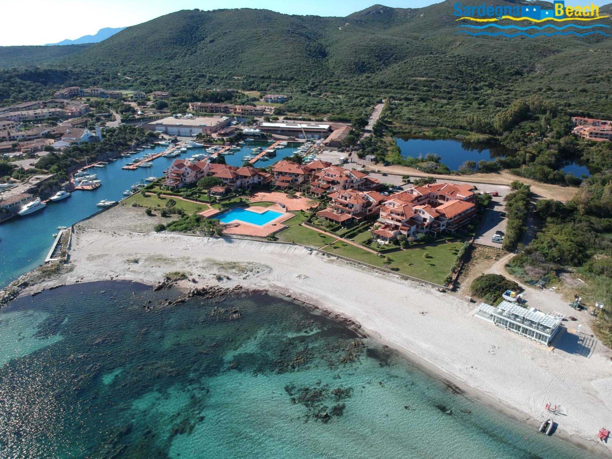 Sardegna Beach Cala Reale Marinella  Exterior photo